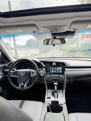 Honda Civic EX Sedan 2019