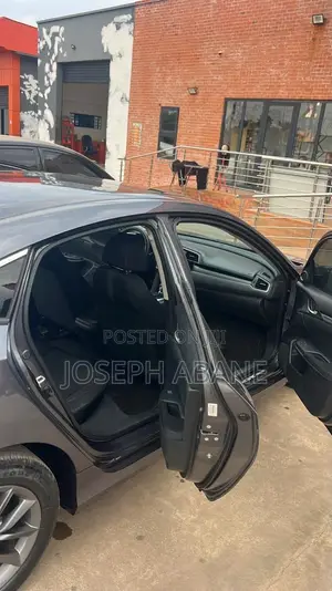 Honda Civic EX-L 2021 Silver
