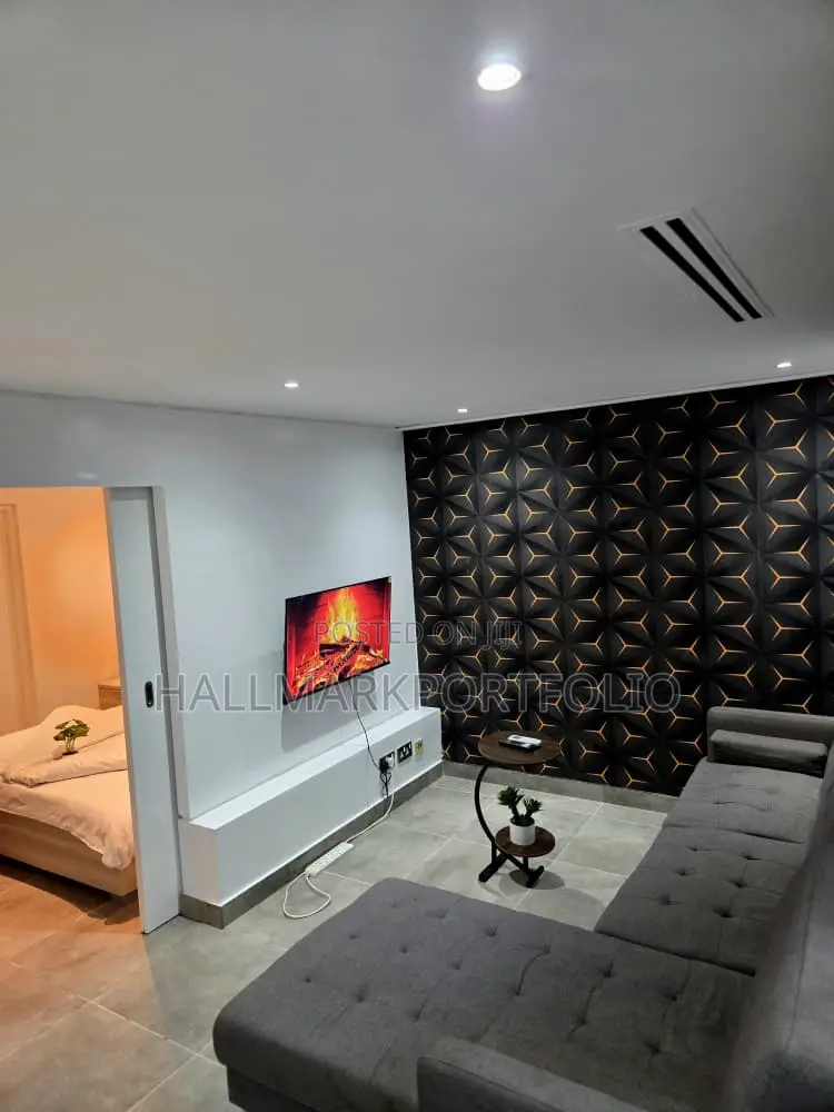 Furnished 1bdrm Apartment in Ridge for sale