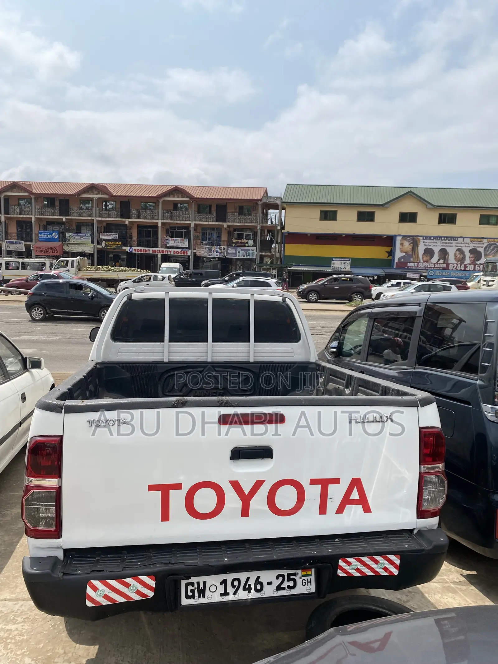 Toyota Hilux 2011 White
