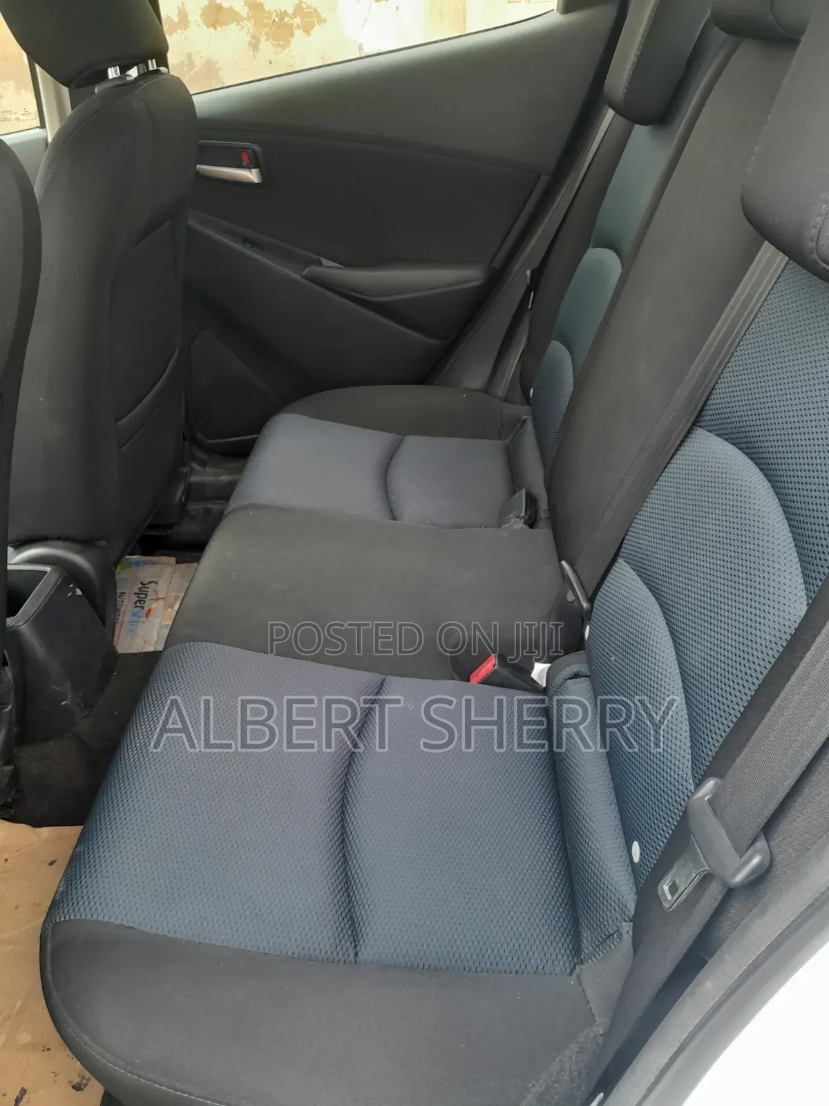 Toyota Yaris iA 1.5 FWD 2019 Gray