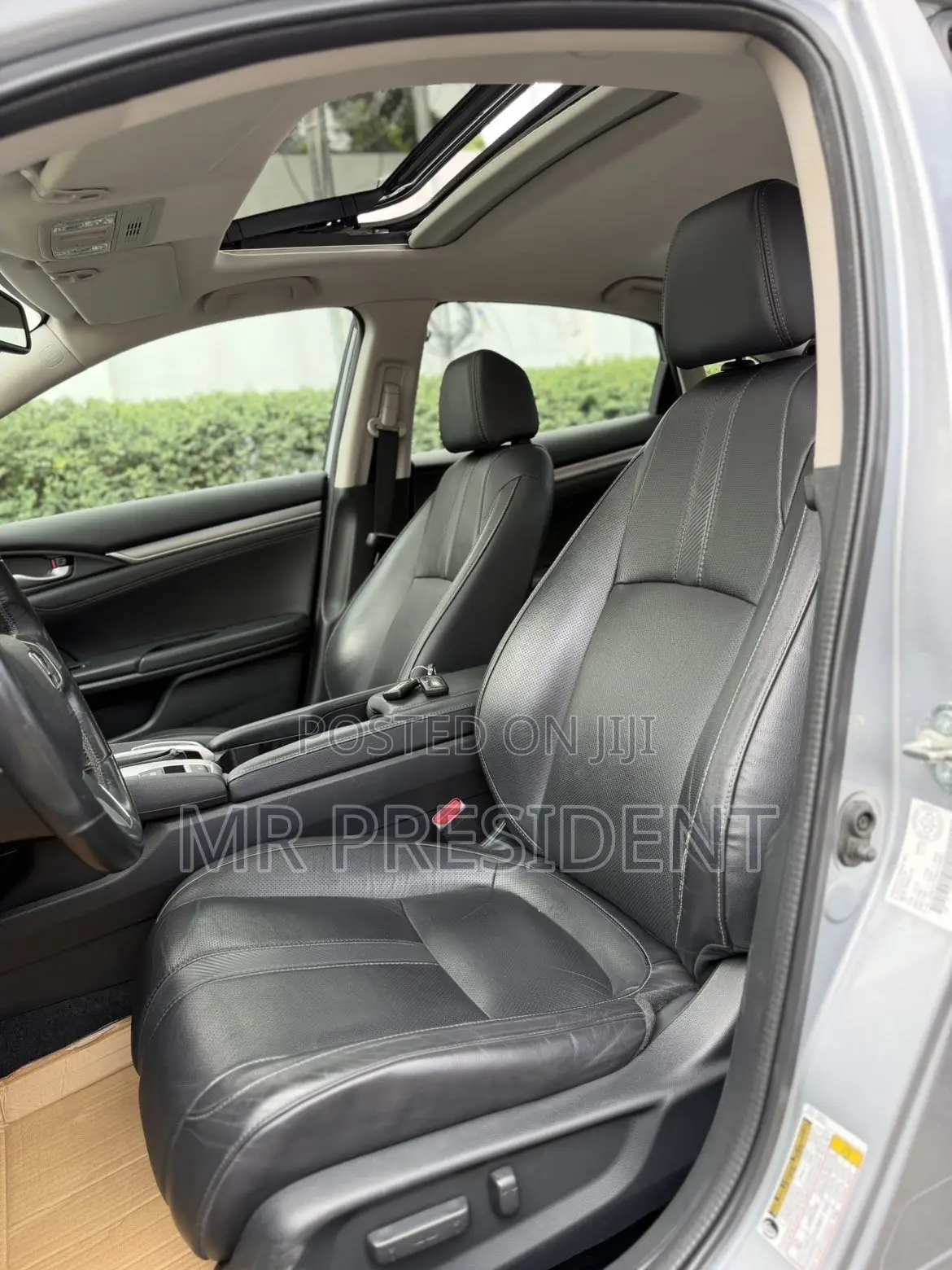 Honda Civic Touring 4dr Sedan (1.5L 4cyl) 2017 Silver
