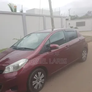 Toyota Vitz 2012 Brown