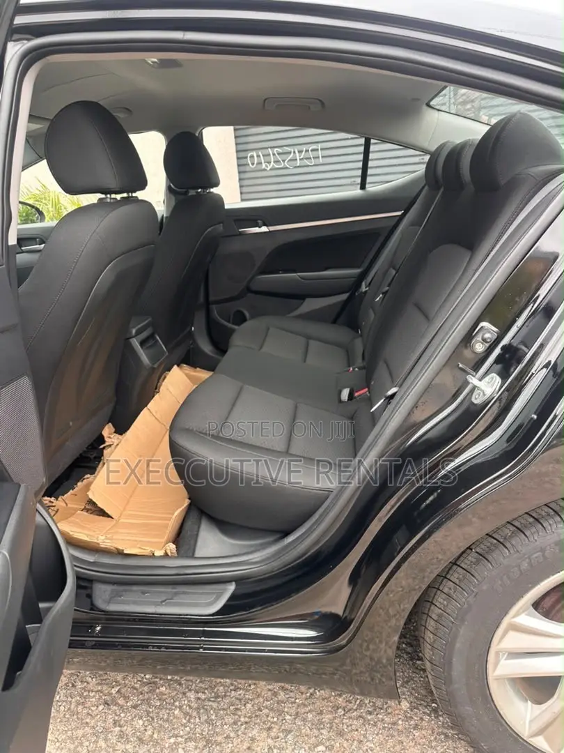 Hyundai Elantra 2020 Black