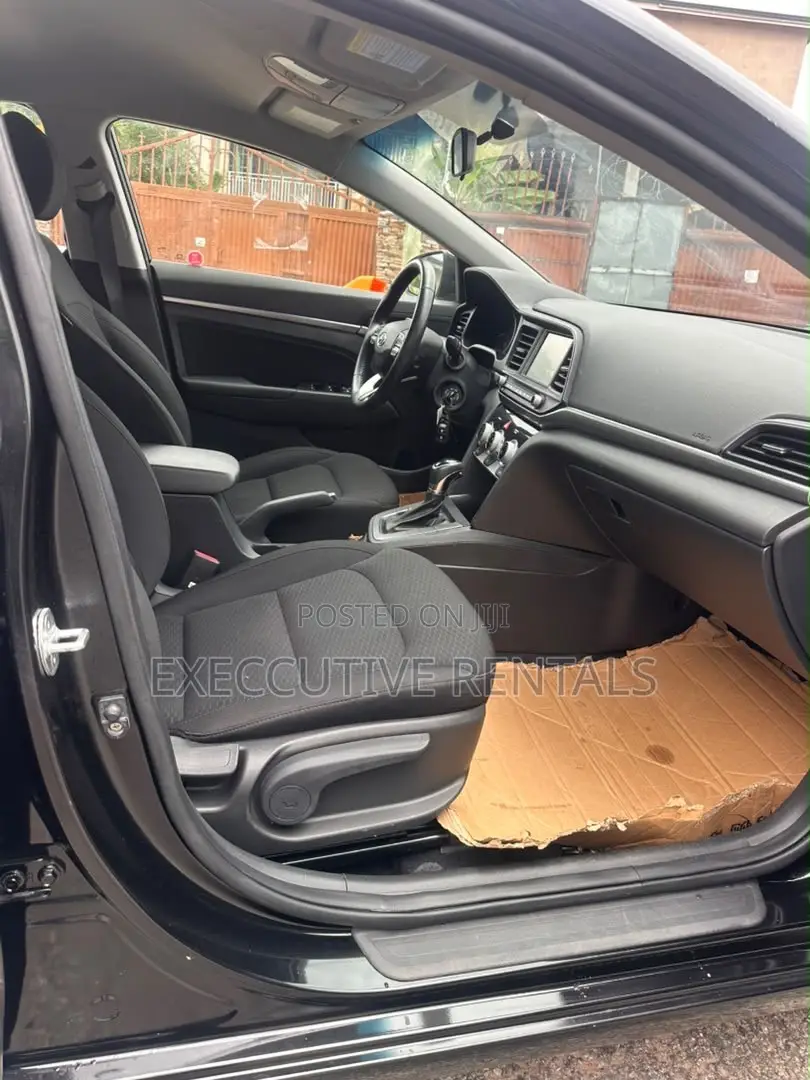 Hyundai Elantra 2020 Black