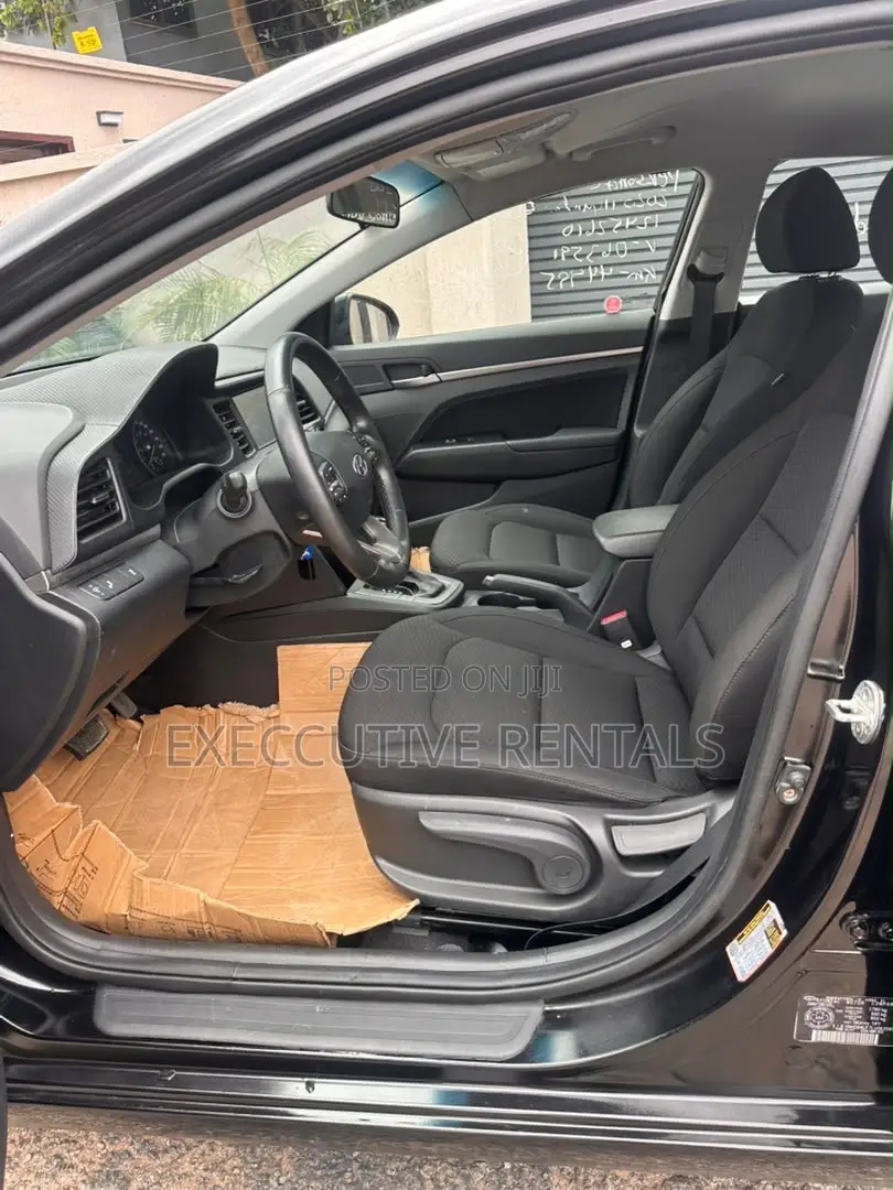 Hyundai Elantra 2020 Black