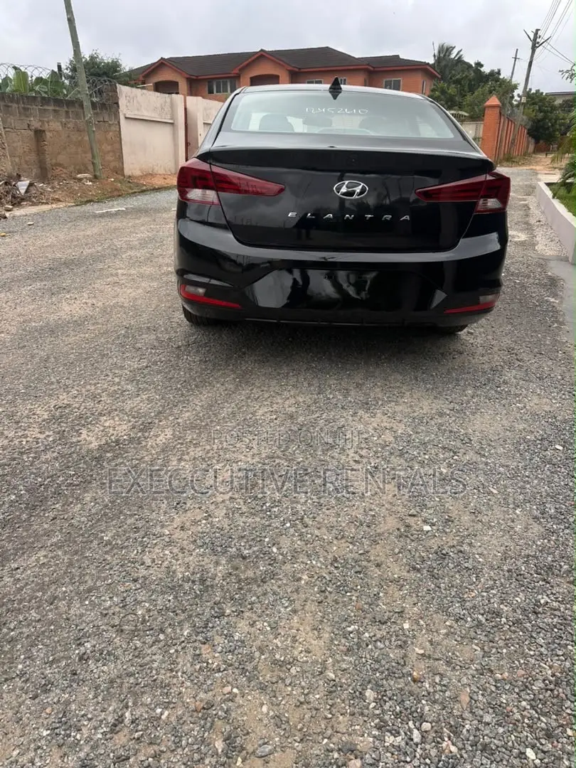 Hyundai Elantra 2020 Black