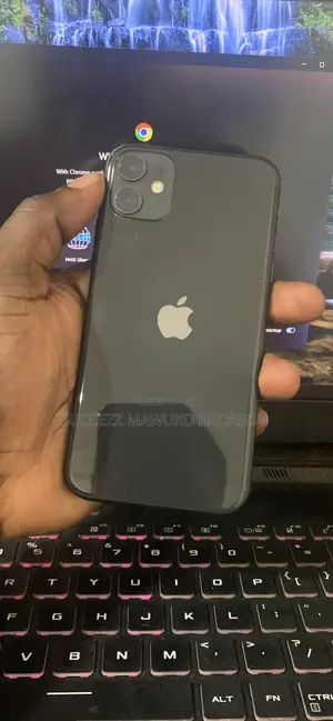 New Apple iPhone 12 64 GB Black