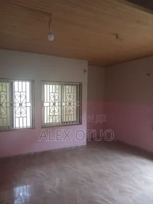5bdrm House in Alex Otuo Properties, Kumasi Metropolitan for sale
