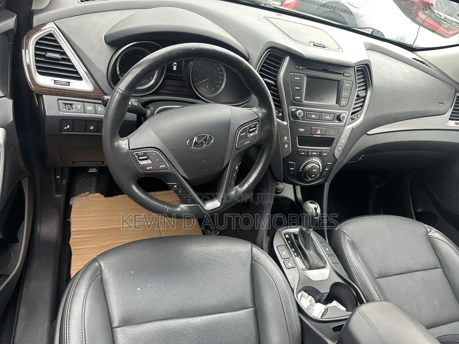Hyundai Santa Fe SE AWD 2017 Gray