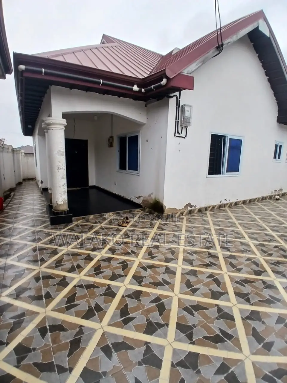3bdrm House in Amasaman for sale