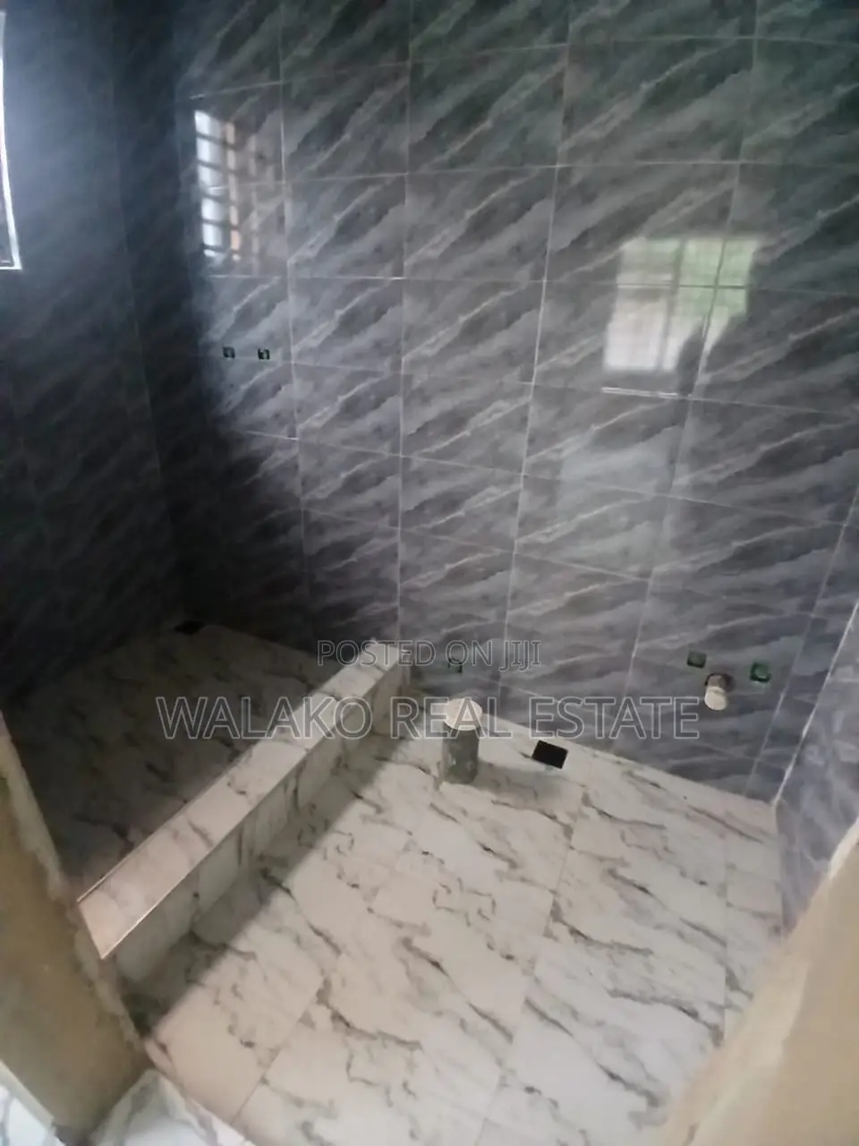 3bdrm House in Amasaman for sale