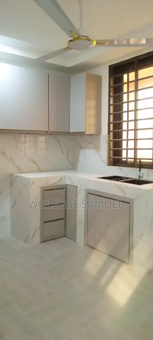 2bdrm Apartment in Lashibi, Sakumono for rent