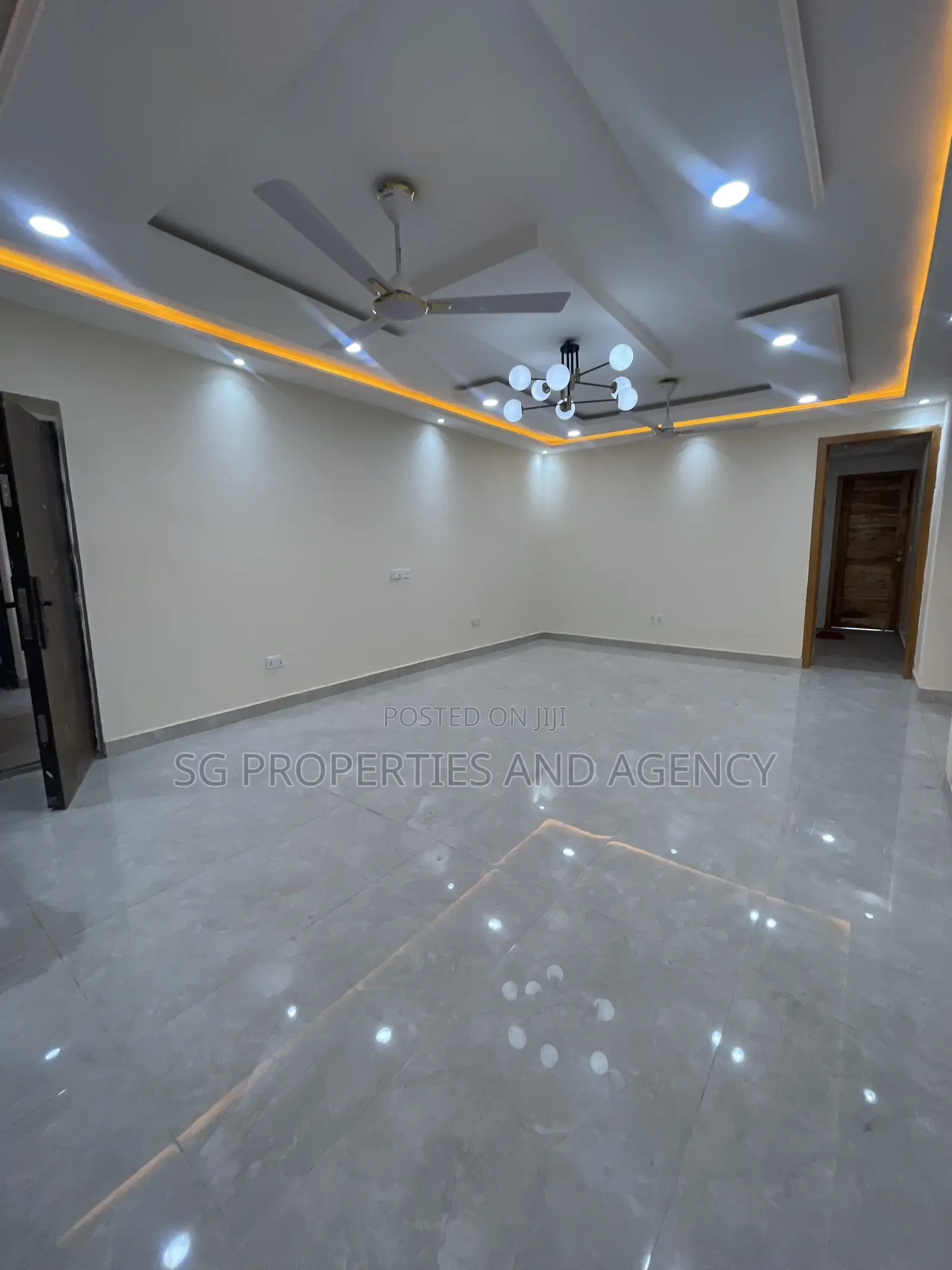 2bdrm Apartment in Lashibi, Sakumono for rent