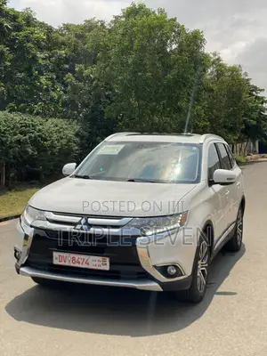 Mitsubishi Outlander SEL AWC 2017 White