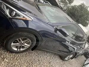 Hyundai Santa Fe SE AWD 2018 Blue