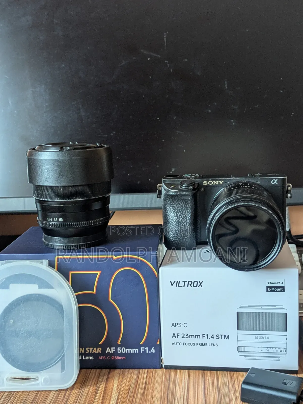 Sony A6400 Bundle