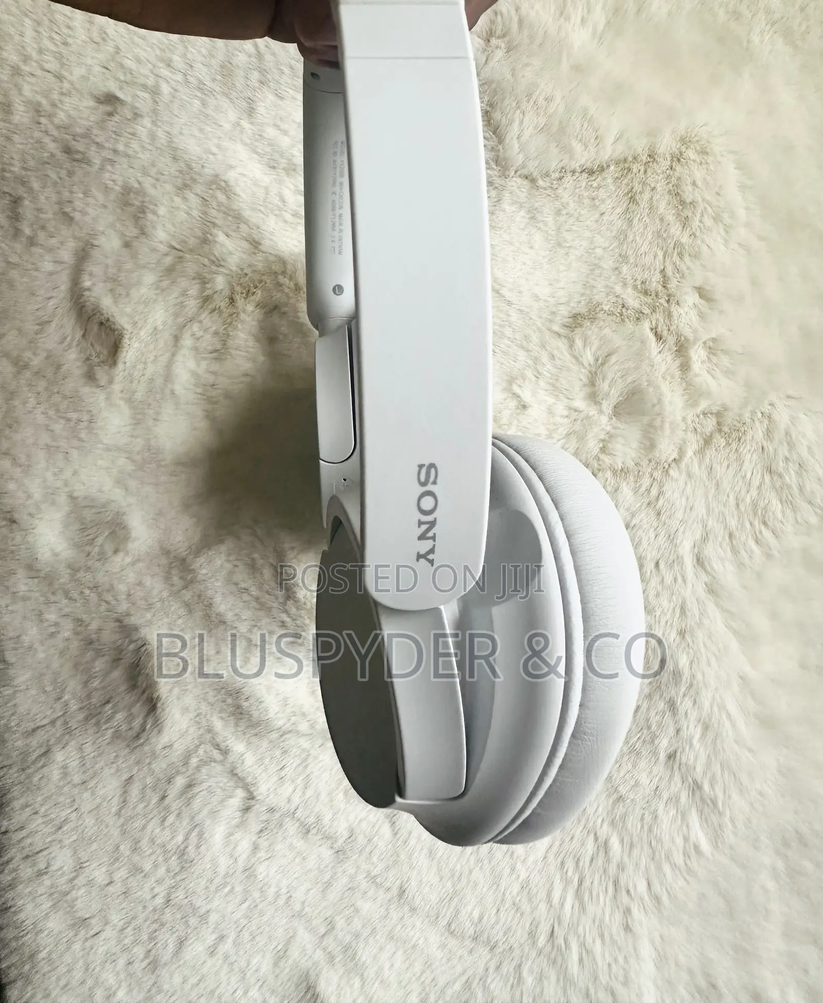 Sony WH-CH720N Noise Cancelling Headphones