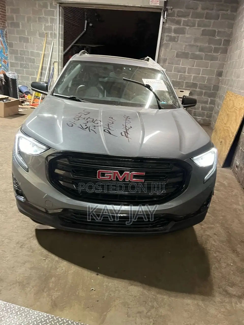 GMC Terrain 2021 Gray
