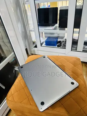 Laptop Apple MacBook Pro 2016 8GB Intel Core i5 SSD 512GB