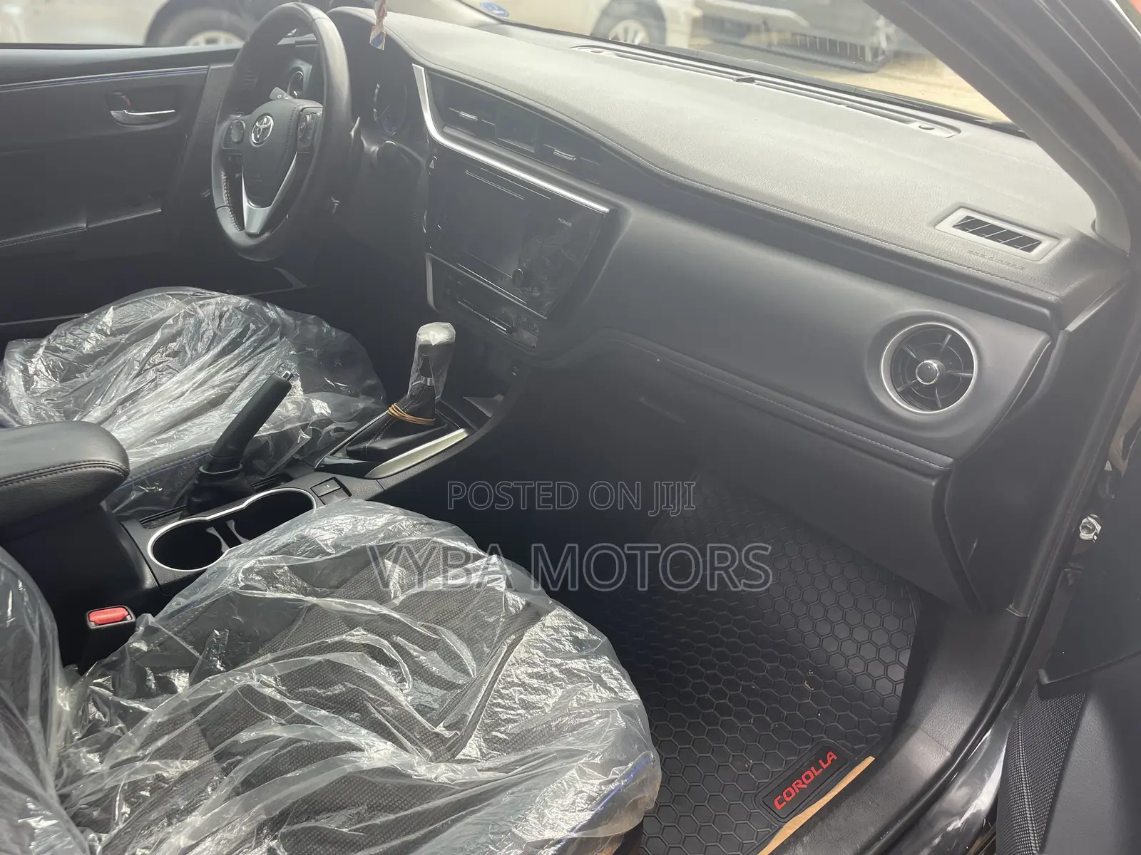 Toyota Corolla SE Special Edition 4dr Sedan (1.8L 4cyl CVT) 2017 Black