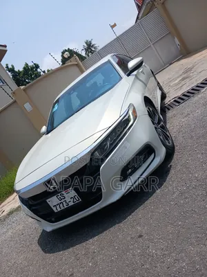 Honda Accord 2018 White