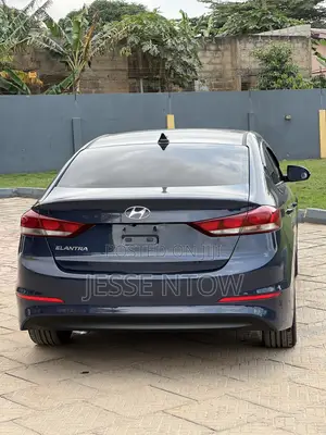 Hyundai Elantra 2016