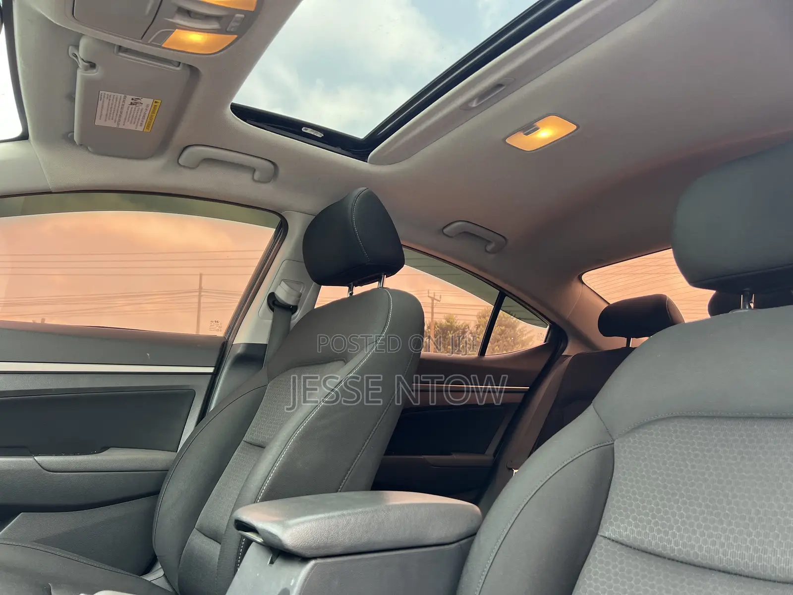Hyundai Elantra 2016