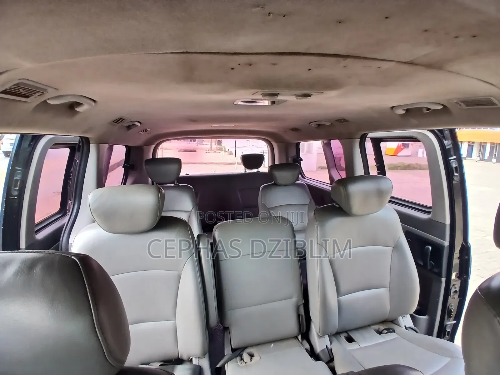 Hyundai Starex 2011 Black