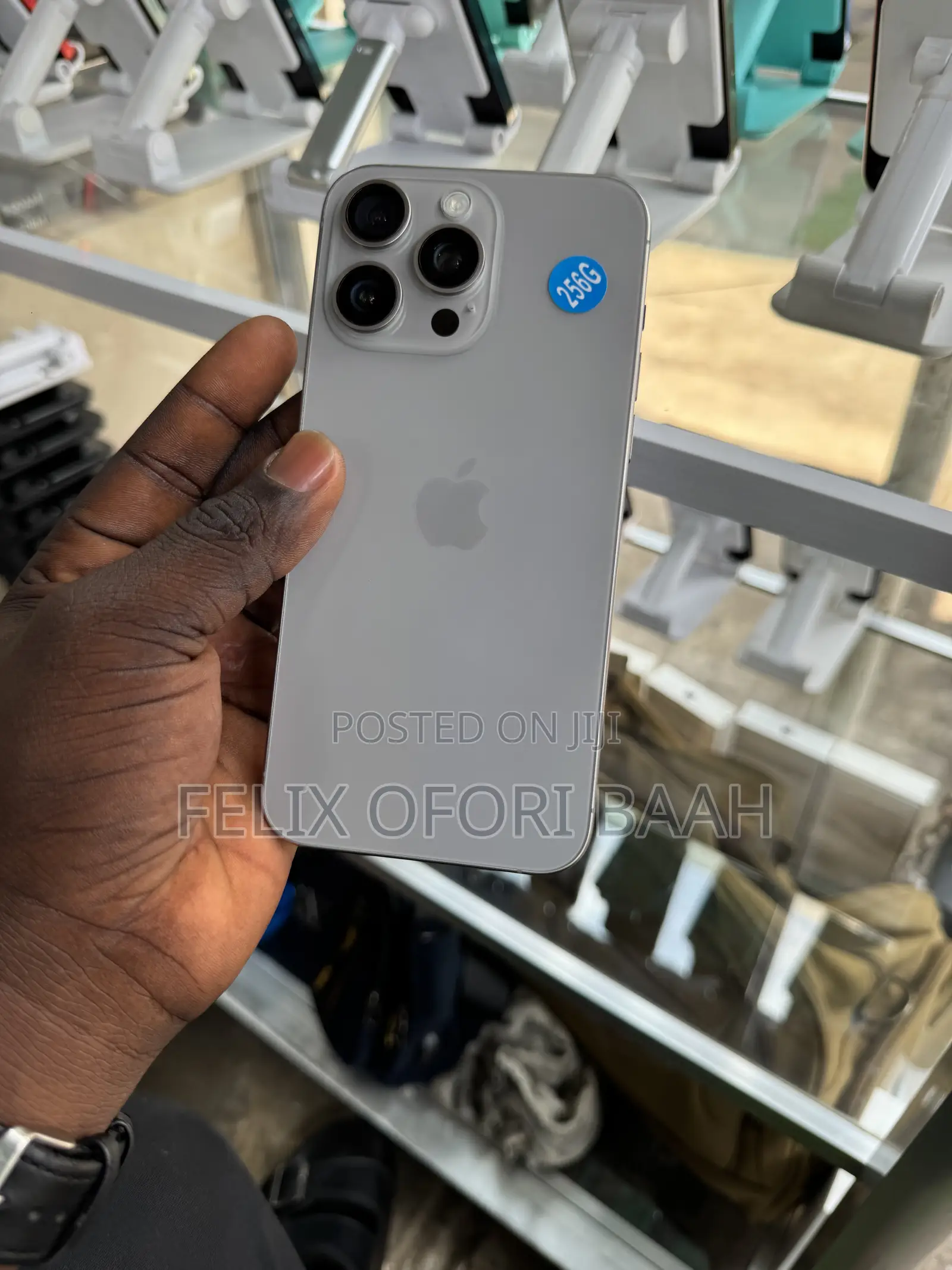 Apple iPhone 15 Pro Max 256 GB Gray