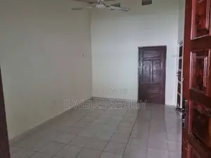 4bdrm House in Nyaniba for sale