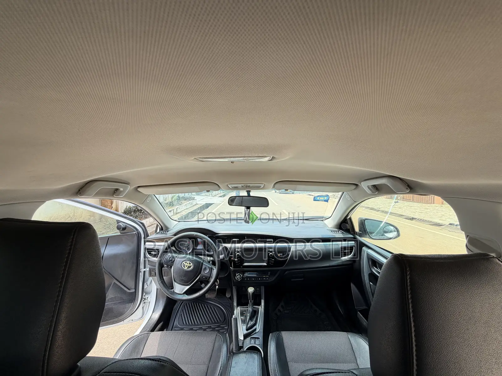 Toyota Corolla S 4dr Sedan (1.8L 4cyl CVT) 2015 White