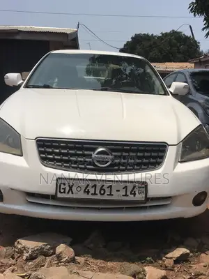 Nissan Altima 2.5 S 2007 White