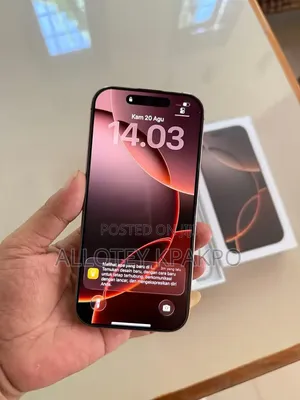 Apple iPhone 16 Pro Max 256 GB Gold