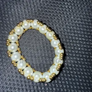 Pearl Bracelet