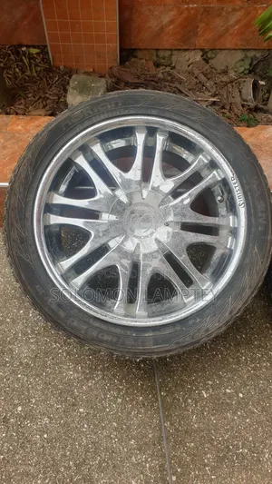 Nice Rim 20 With Tyres