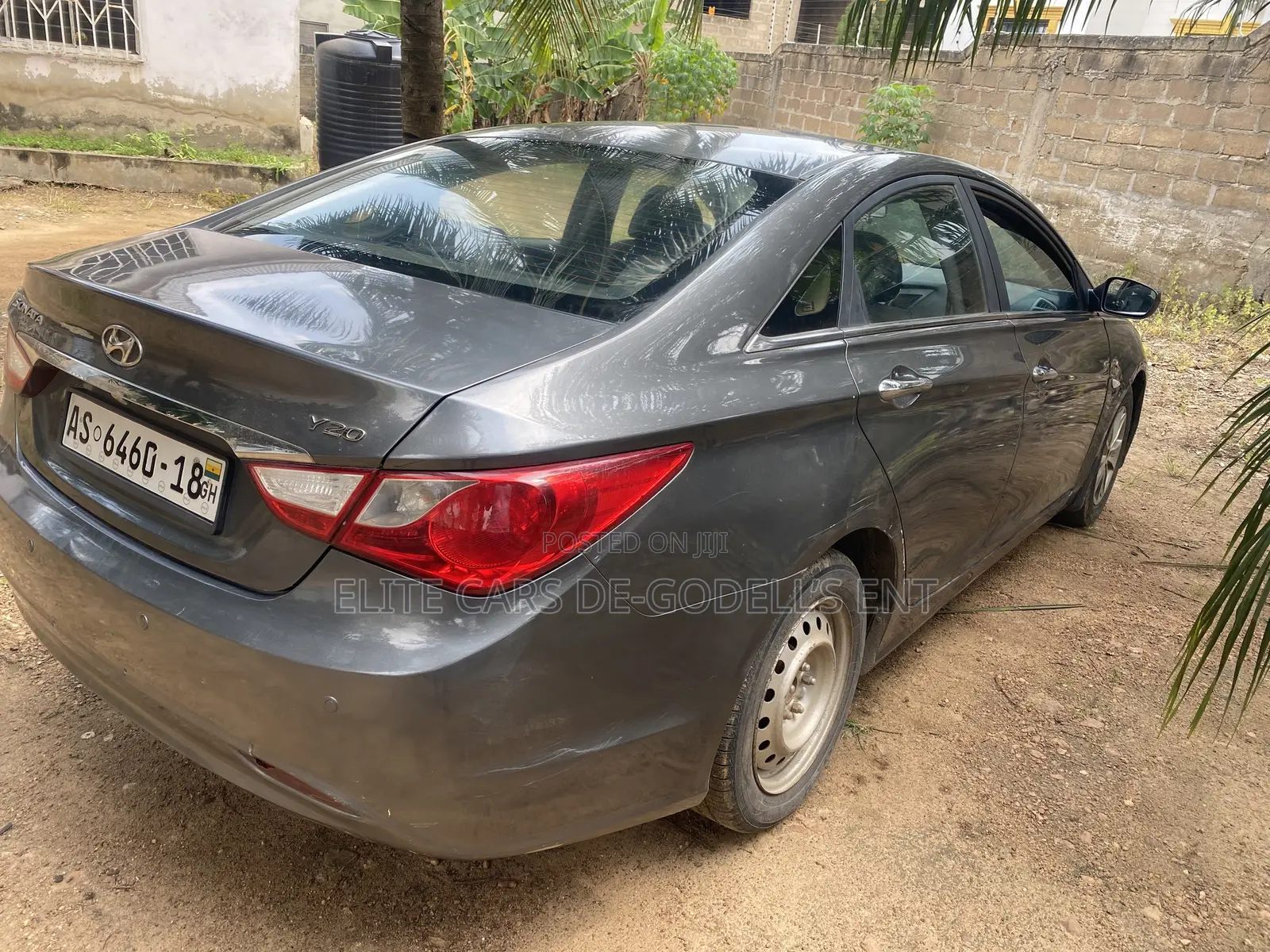 Hyundai Sonata GLS Sedan FWD (2.4L 4cyl 6A) 2013 Gray