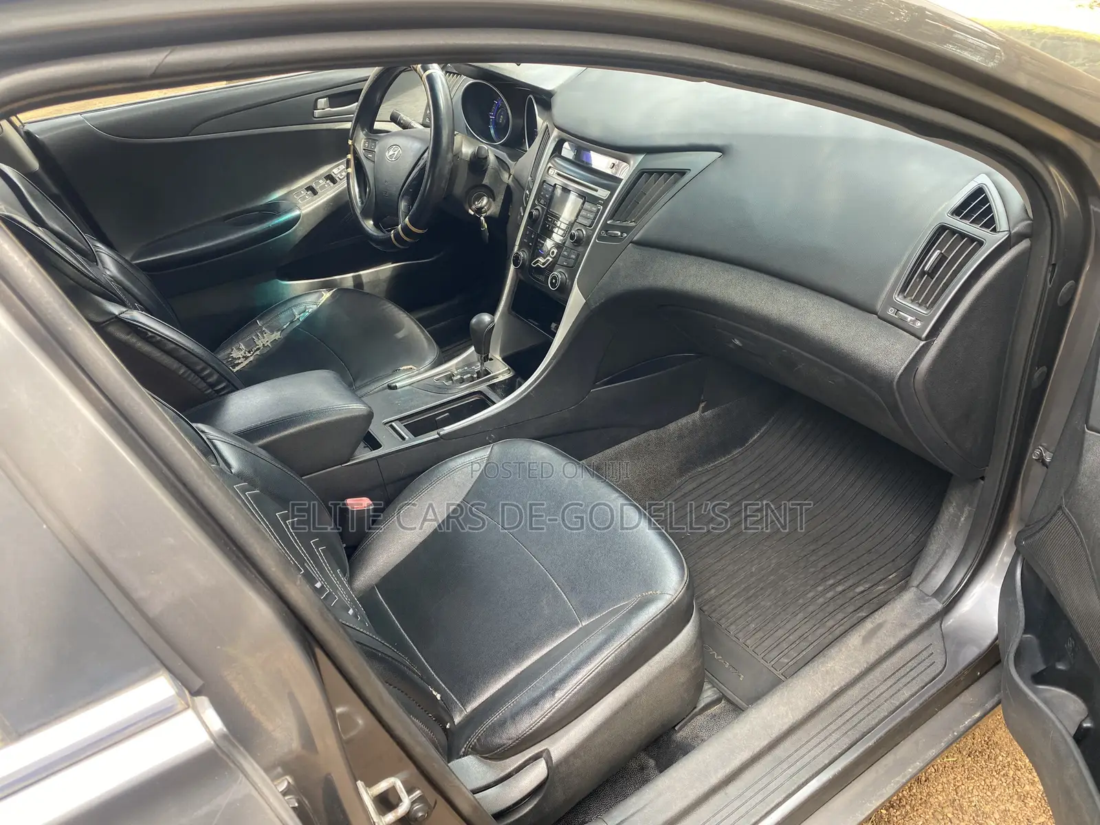 Hyundai Sonata GLS Sedan FWD (2.4L 4cyl 6A) 2013 Gray