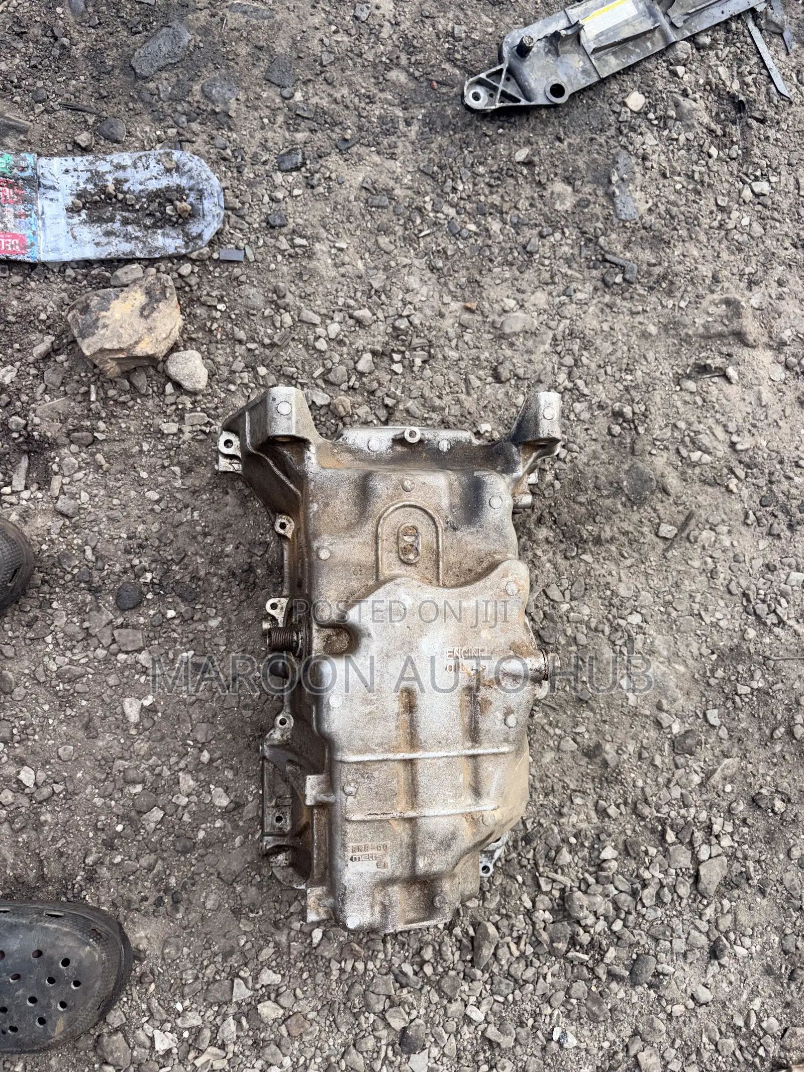Honda Fit 2011 Engine Oil Sump / Oil Pan