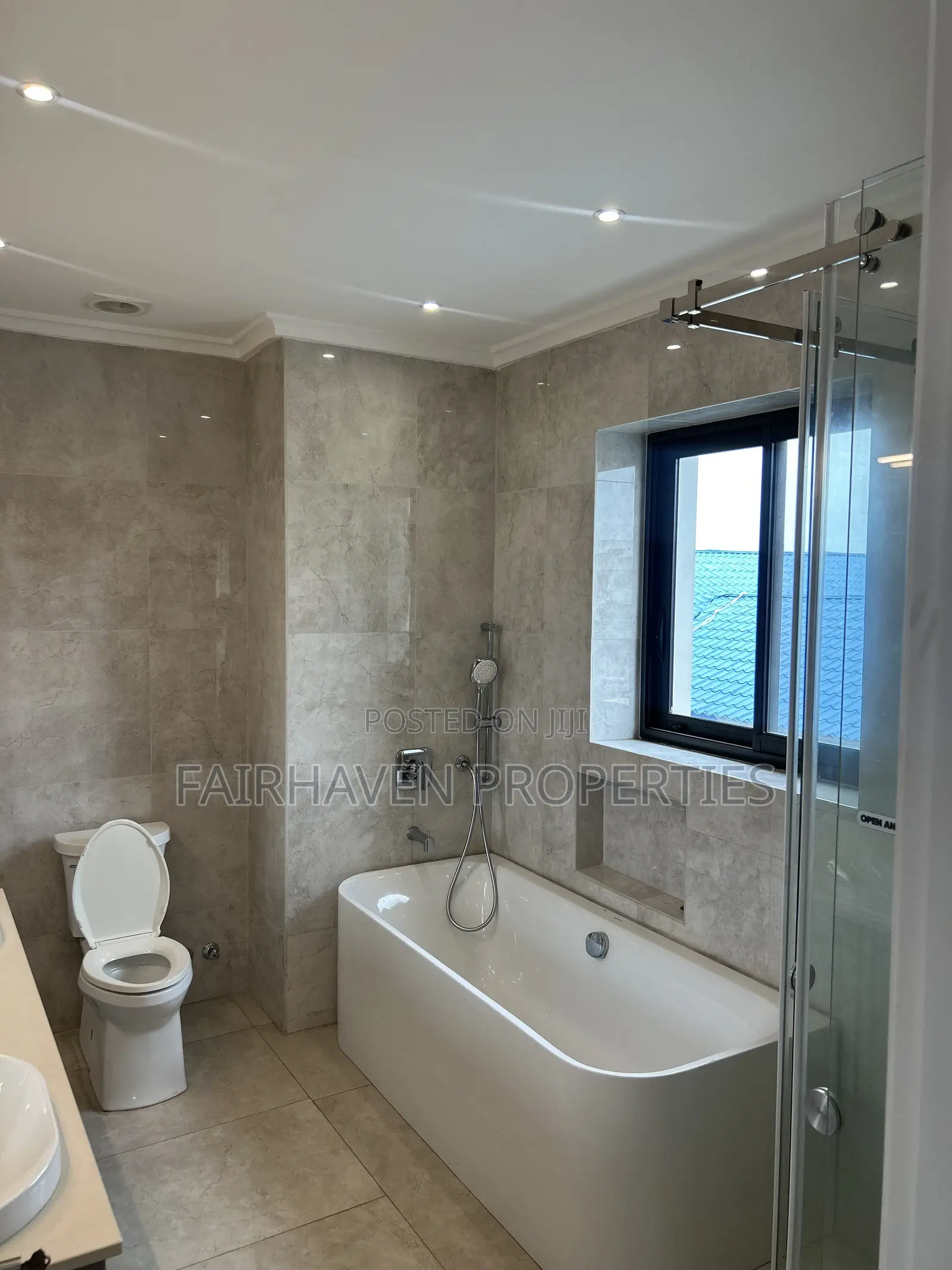 Furnished 3bdrm Apartment in Airport for rent