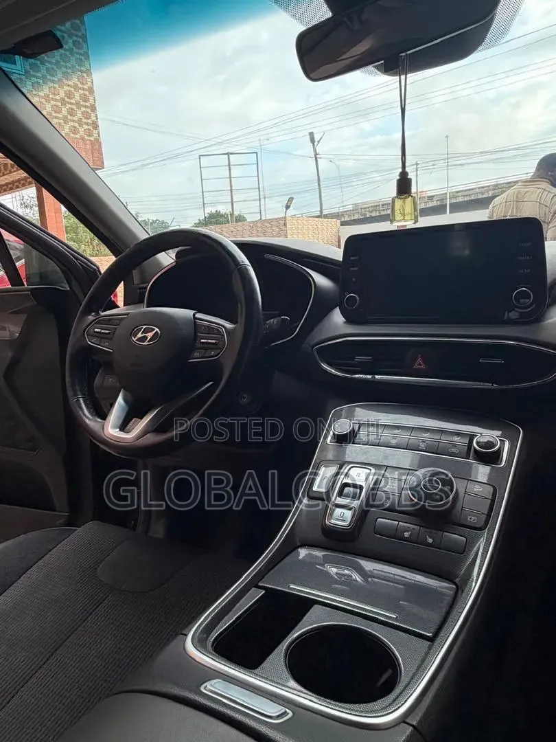 Hyundai Santa Fe 2021 Black