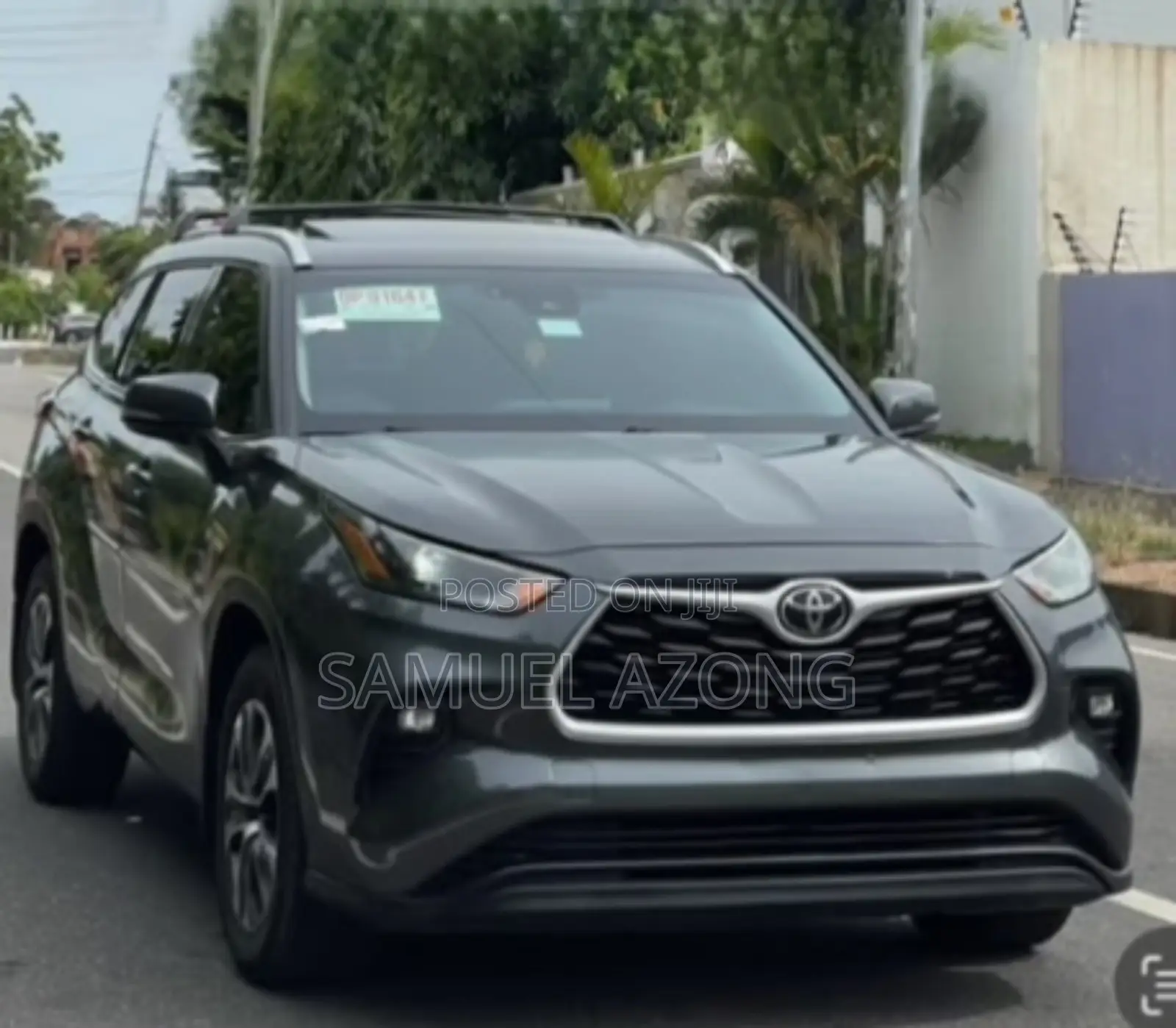 Toyota Highlander XLE AWD 2023 Gray