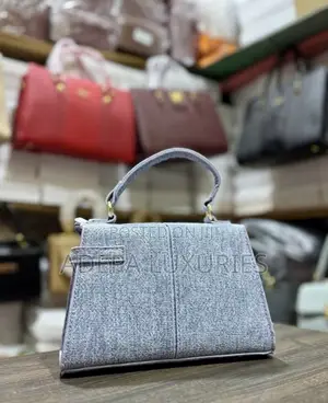 Elegant Grey Ladies Handbag | Premium Top-Handle Bag