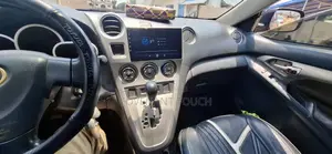 Toyota Matrix Hatchback FWD (1.8L 4cyl 5M) 2009 Red
