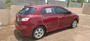 Toyota Matrix Hatchback FWD (1.8L 4cyl 5M) 2009 Red