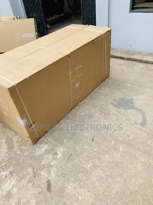 Limited Stock TCL 708 LTRS Double Door Chest Freezer – White (F920CFSL