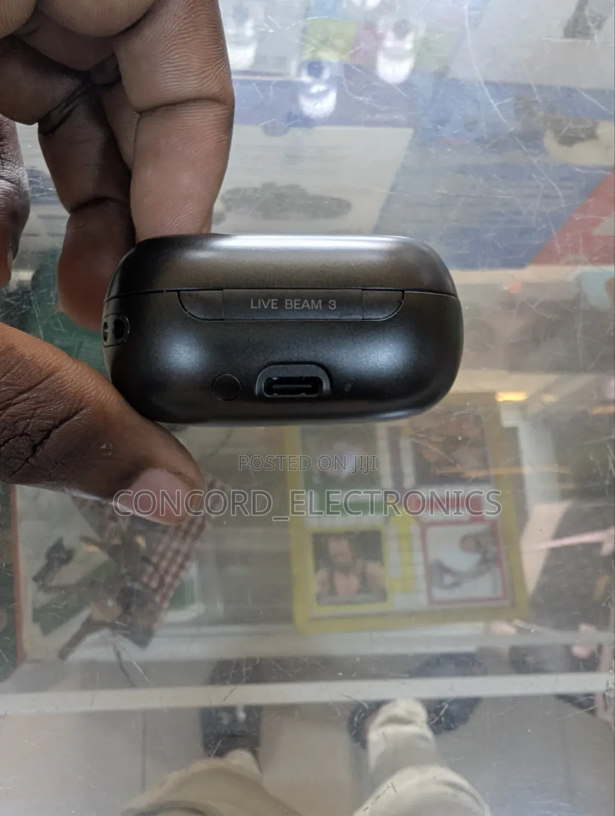 JBL Live Beam 3 -True Wireless Noise-
Cancelling Stick-Closed Earbuds