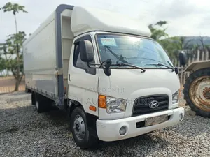 Wings Truck for Sale