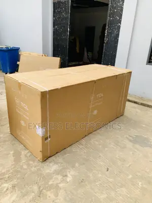Call and Order TCL 708 LTRS Double Door Chest Freezer White (F920CFSL)