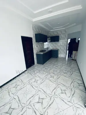 3bdrm House in Pokuase for sale